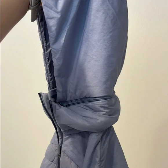 Lululemon Hooded Quilted Puffer Jacket in Dusty Blue - Picture 6 of 6